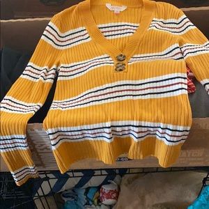 Juniors sweater size medium
